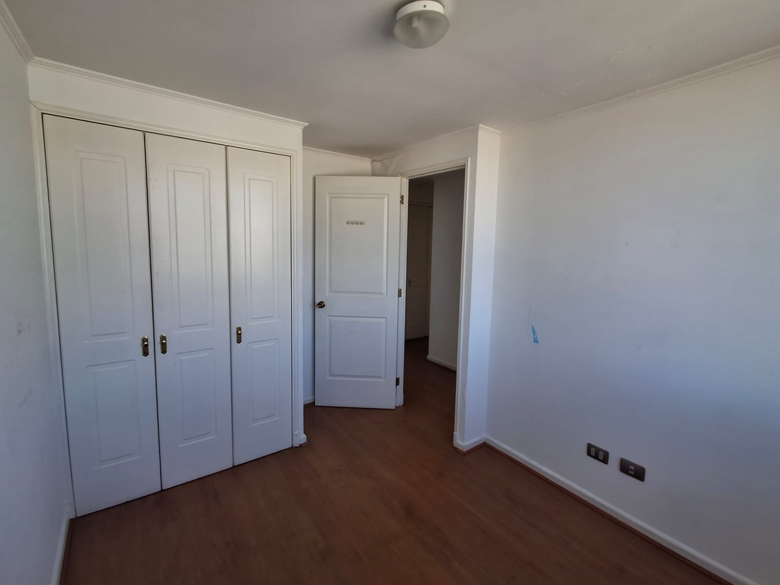 DEPARTAMENTO 3 DORMITORIOS EN VENTA EDIFICIO SANTA LUCIA VIÑA