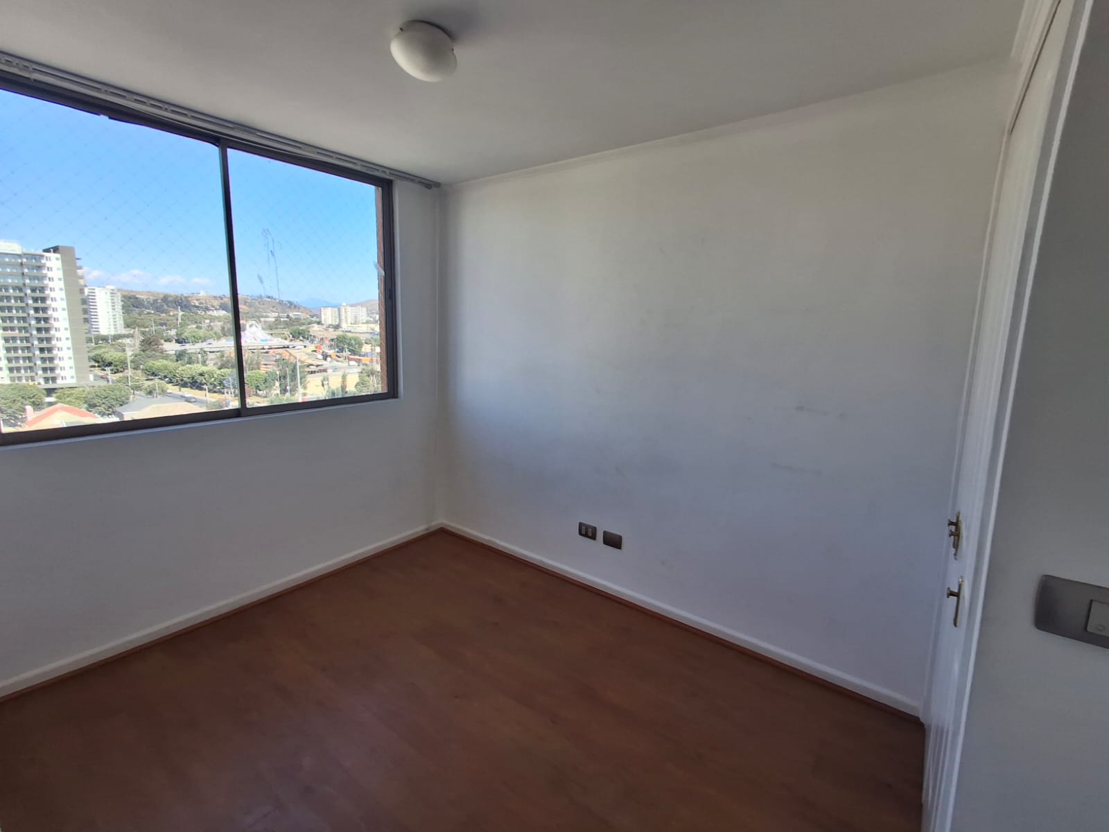 DEPARTAMENTO 3 DORMITORIOS EN VENTA EDIFICIO SANTA LUCIA VIÑA