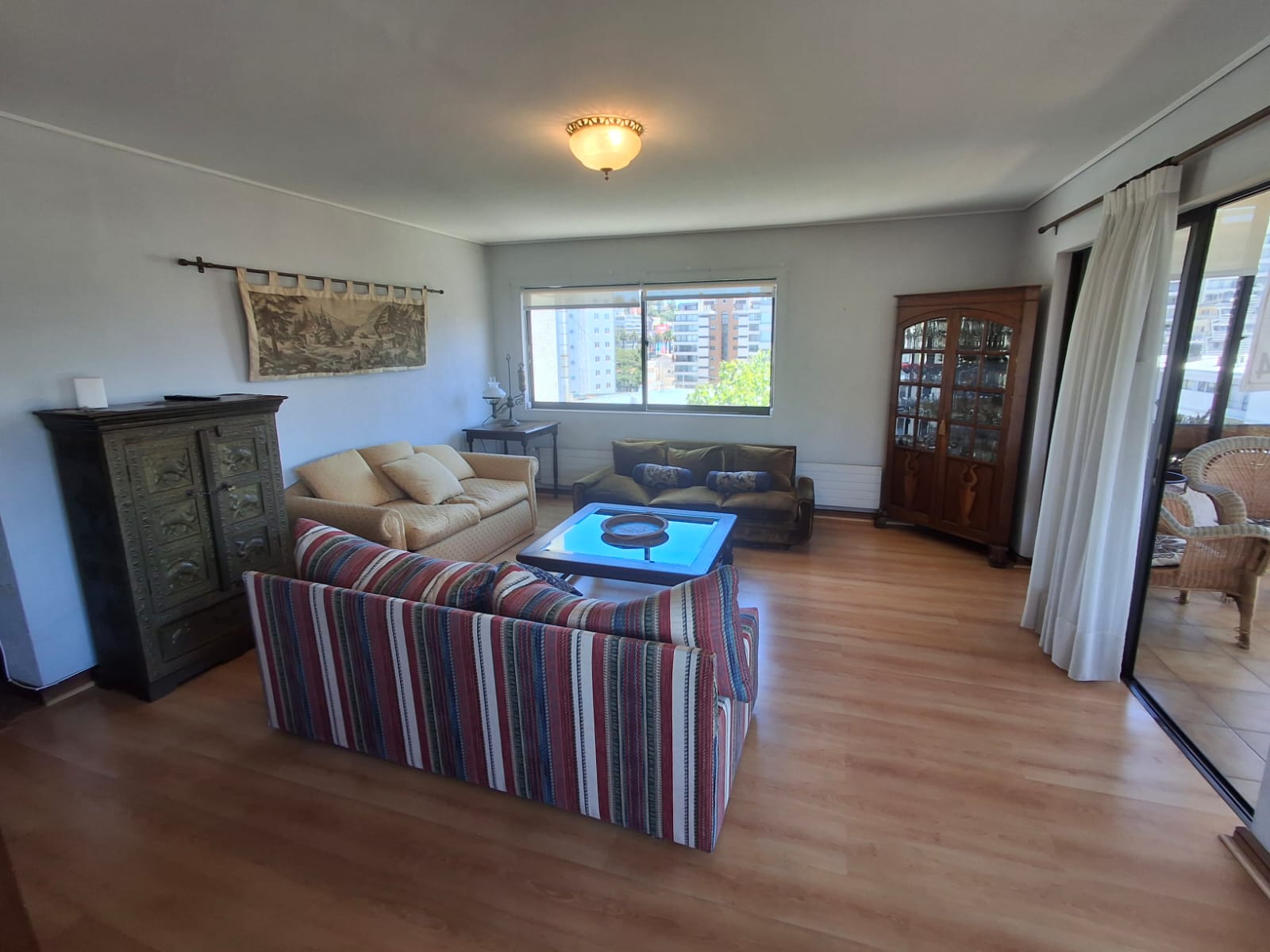 VENTA DEPARTAMENTO 4 DORMITORIOS SECTOR PONIENTE VIÑA