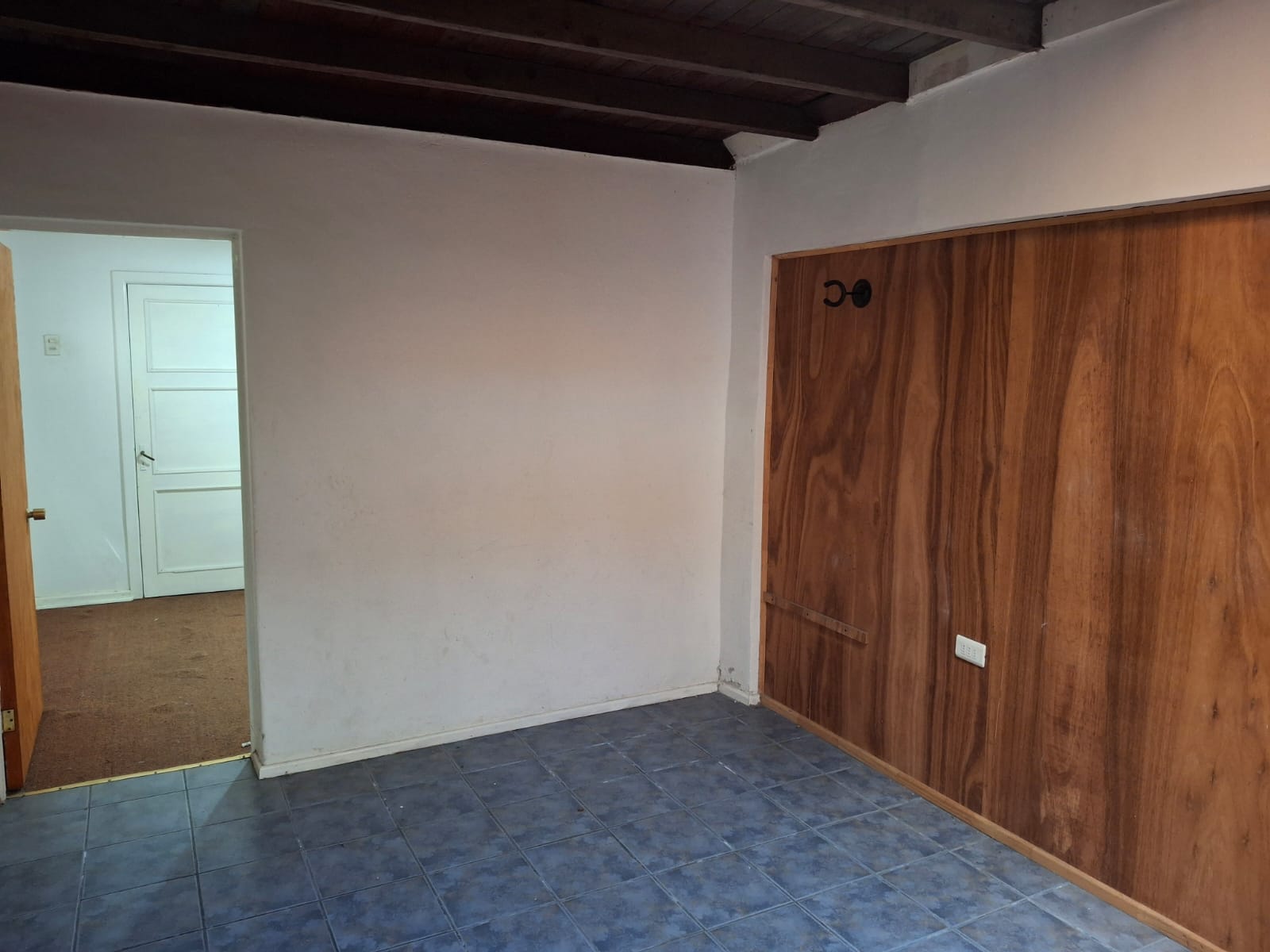 CASA EN VENTA EN BARRIO MIRAFLORES VIÑA