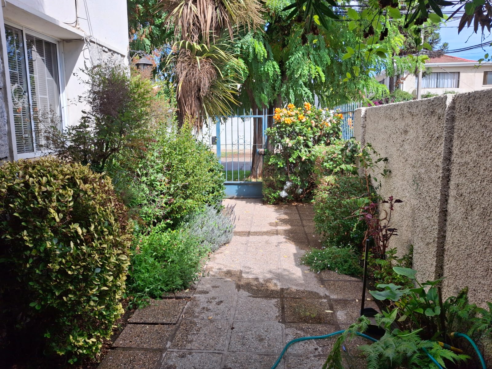 CASA EN VENTA EN BARRIO MIRAFLORES VIÑA